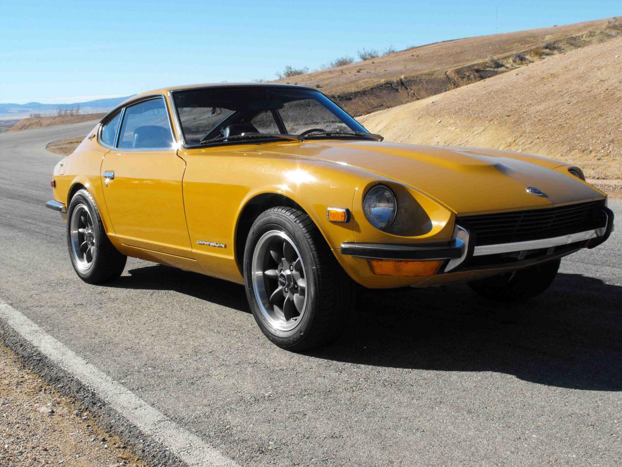 Nissan 370Z Meets Datsun 240Z - Publications - The Classic ... Nissan 370Z Meets Datsun 240Z - Publications - The Classic ...