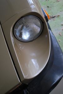 Drivers side headlight