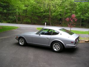 Pics of my Z before swap