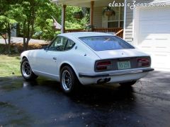 '71 240Z - 904 White