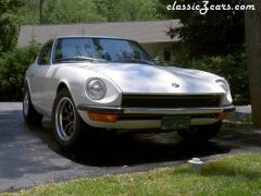 '71 240Z - 904 White