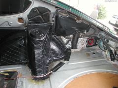 Sound proofing & dyeing the Black vinyl interior