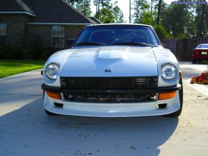 '72 240Z Front