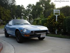 my 260z with headlight covers