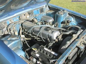 240K's Engine Bay (from the right)