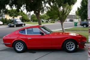 240z sideview