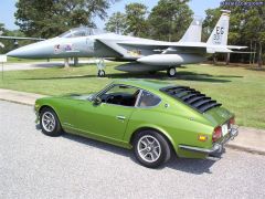 240Z w/ F-15