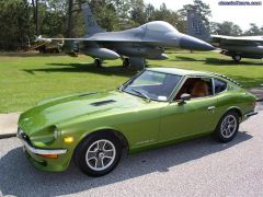 240Z w/ F-16