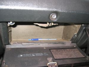 glovebox