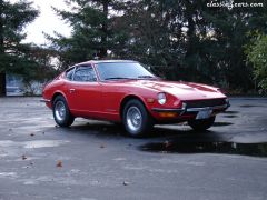 New pictures of my red 240Z