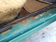 Pass door sill rust