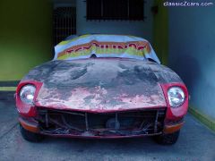 Rusty car in process to be restore