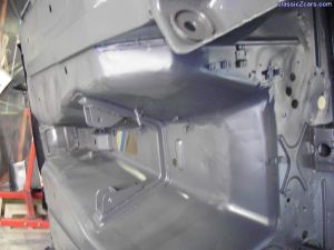 Z CAR Undercarriage Complete with POR 15 Enamel Coat and Semi Gloss Clear