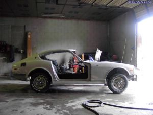 Z CAR Getting its Paint and Body Makeover