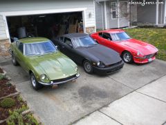 Took time for a family photo including Z_Tyler-Z's 280Z