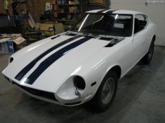 White with Blue stripes 240z