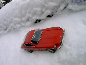 Little Angie in snow