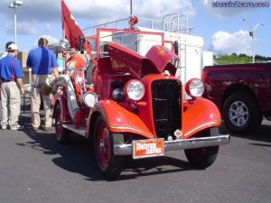 Datsun Firetruck