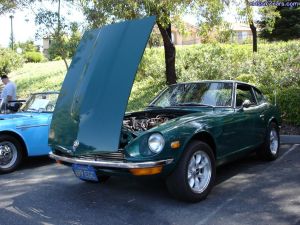 Beautiful BRG 240z