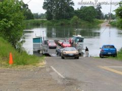 Ferry_boat_trip_with_the_Z_club_5-21-06_020