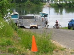 Ferry_boat_trip_with_the_Z_club_5-21-06_024