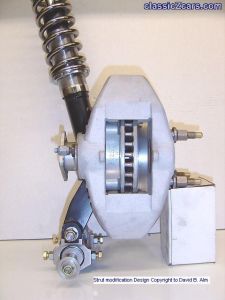 Race strut with brake