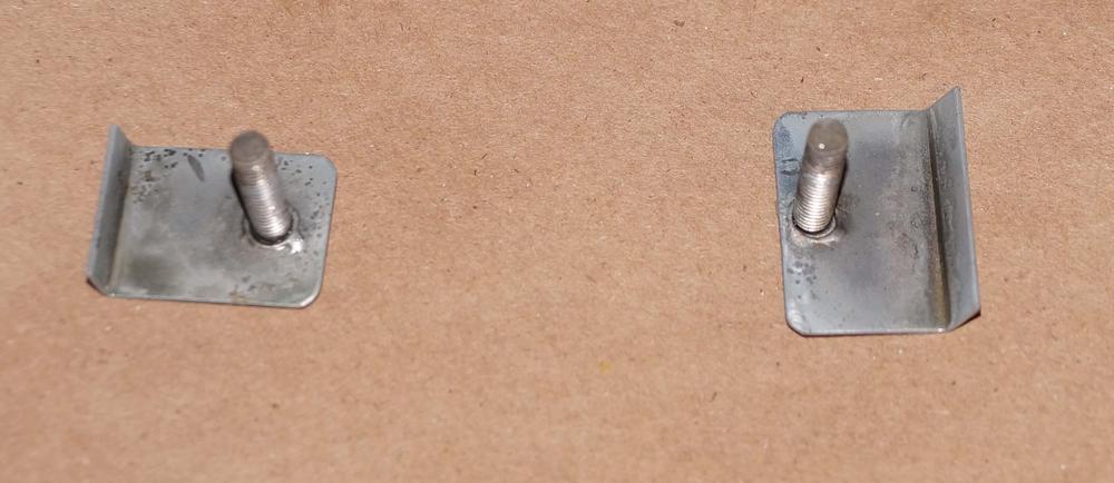 turn-signal-bolts-1.jpg