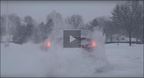 370z Playing in The Snow