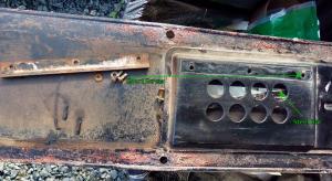 240z rear hatch vent 003.jpg