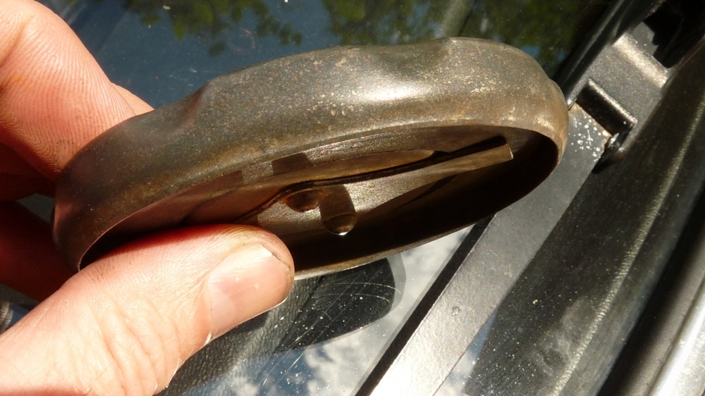 filler cap.jpg