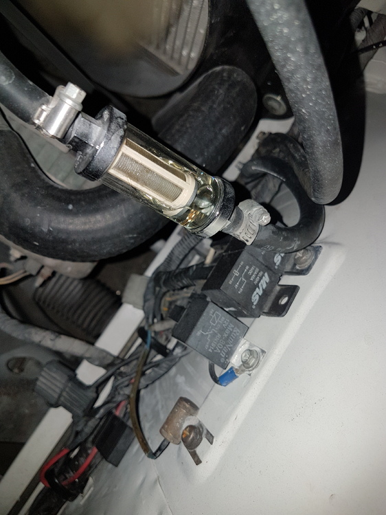 Fuel filter 15 mins idle.jpg