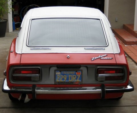 1971_Datsun_240Z_Vinyl_Roof_California_Survivor_For_Sale_Rear_1.jpg