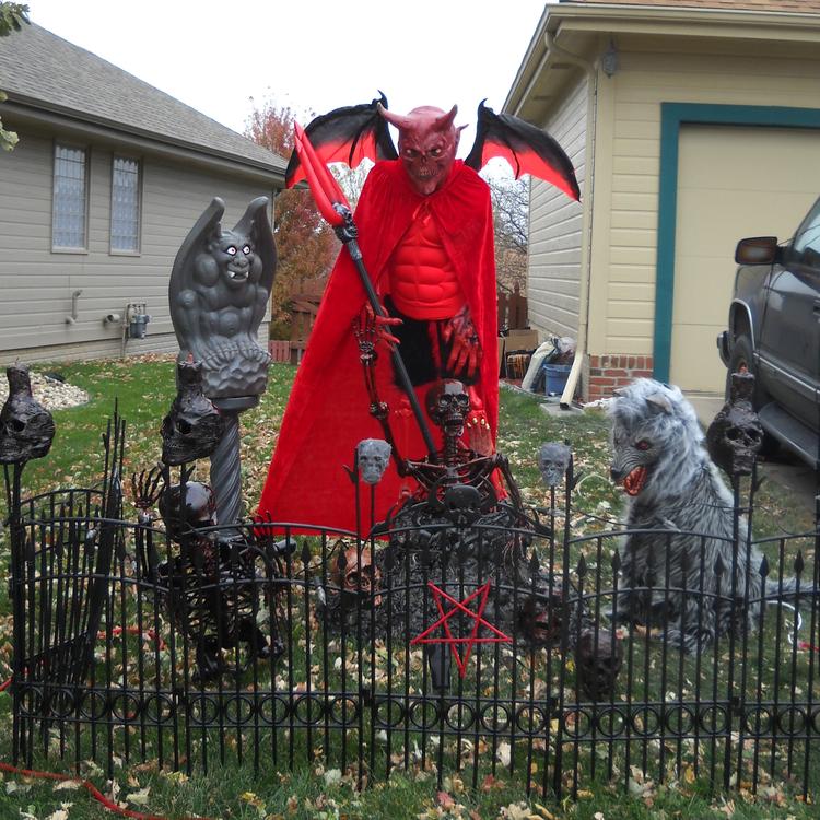 gates.jpg