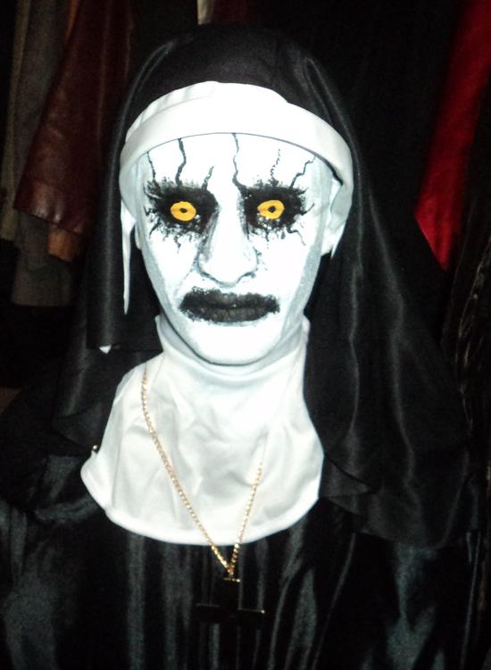 nun.jpg