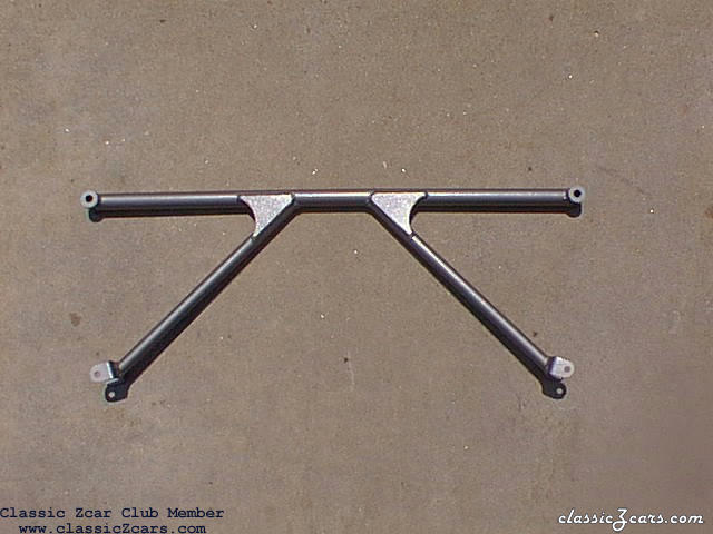 Rear strut brace