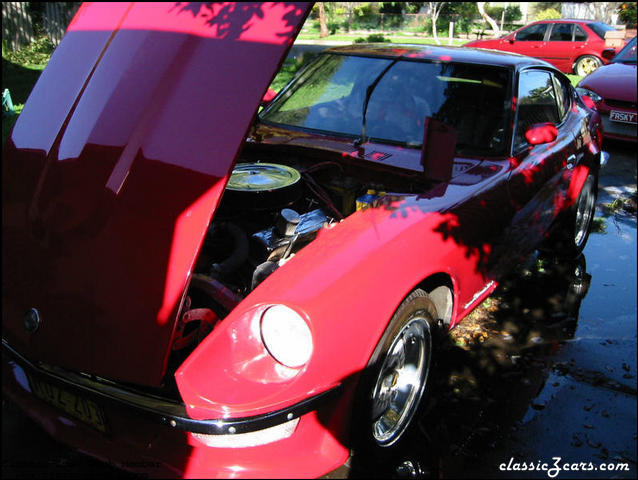 240z red 71 pic 4