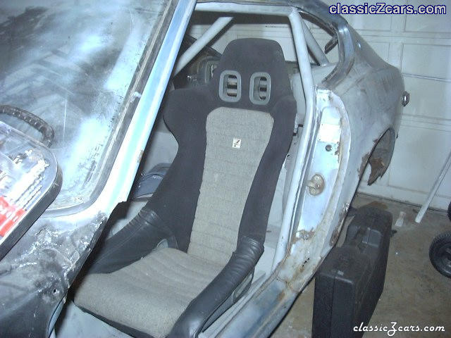 Nice fiberglass TRD seat (Thanx JM!)