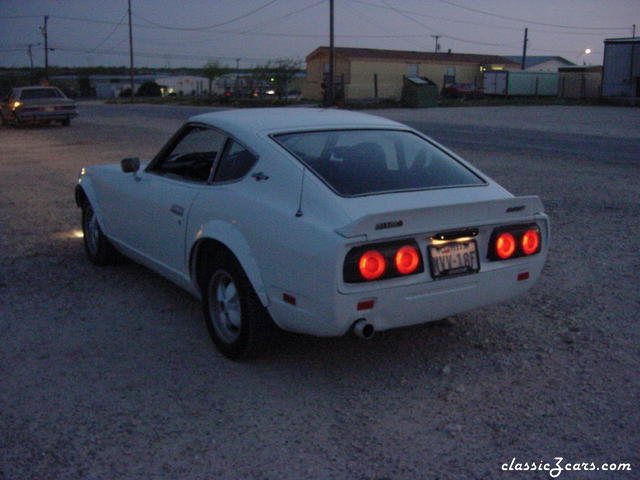 Nismo 240z Skyline lights on!