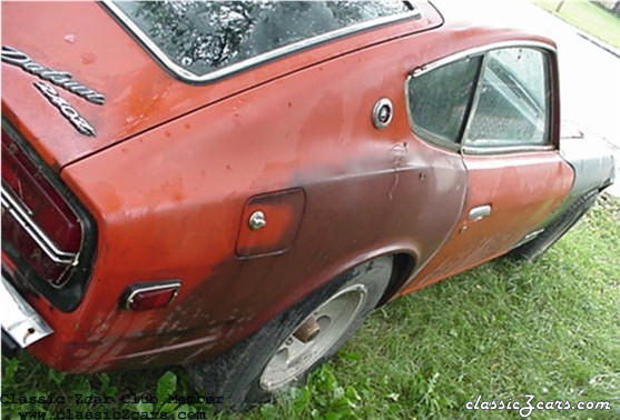 1971 240Z passenger side