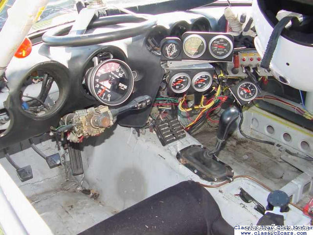 '72 240 - SCCA ITS - The Cockpit