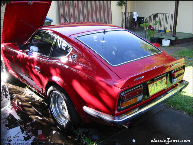 240z red 71 pic 5