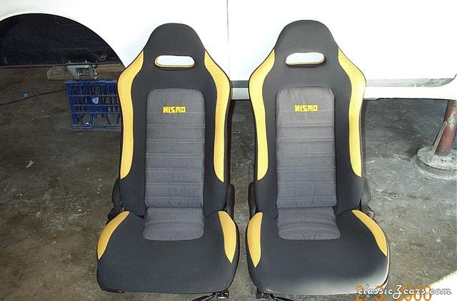 R32 GTR seats