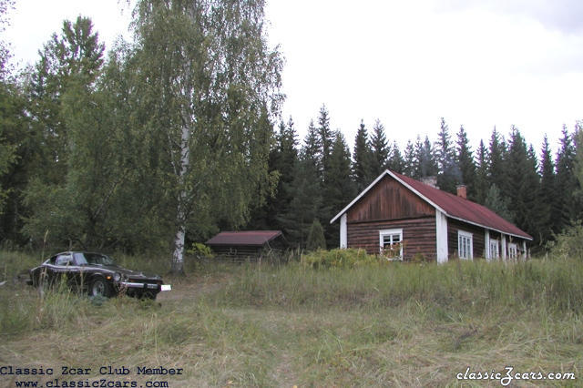 My summer cottage and 260z