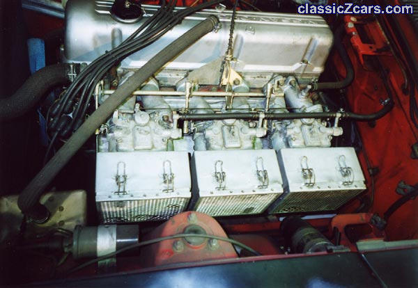 71 Safari car engine bay