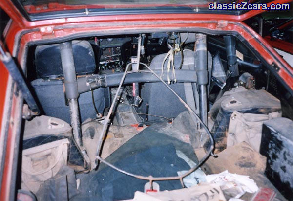 73 Safari car interior
