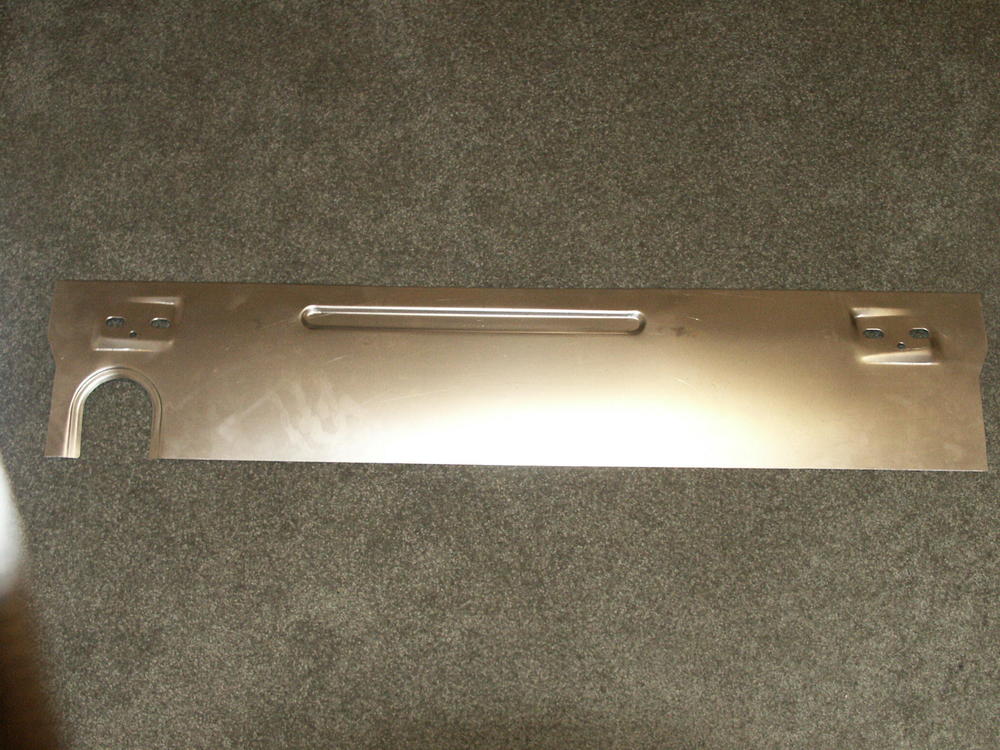 Rear Panel 002.jpg