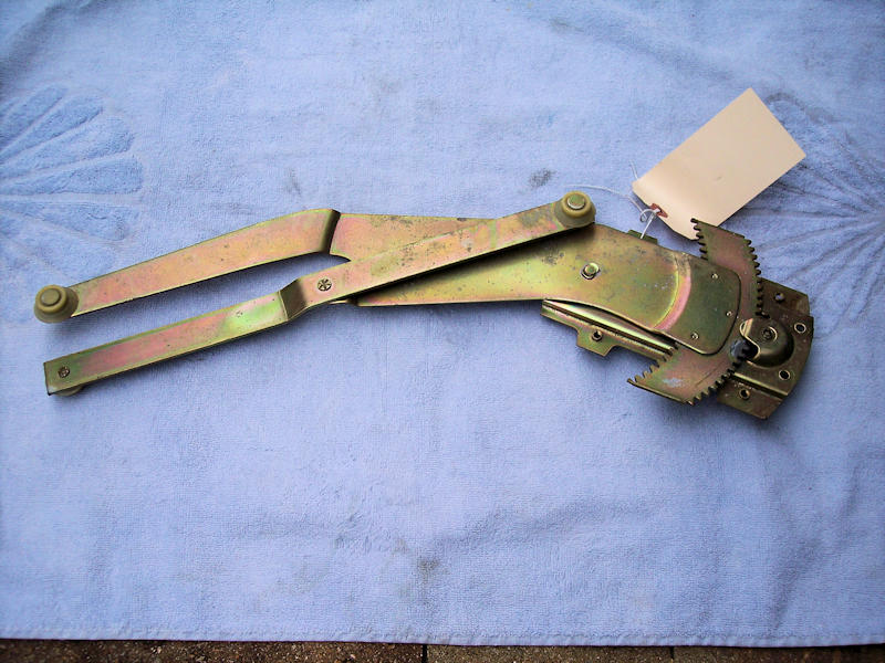 NOS 240Z Window Regulator - RH