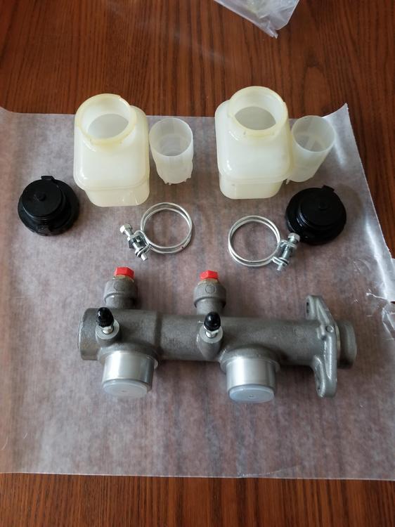 For SALE: $40 - free shipping , Master Brake Cylinder - 15/16" Bore - 78 280z Datsun/Nissan
