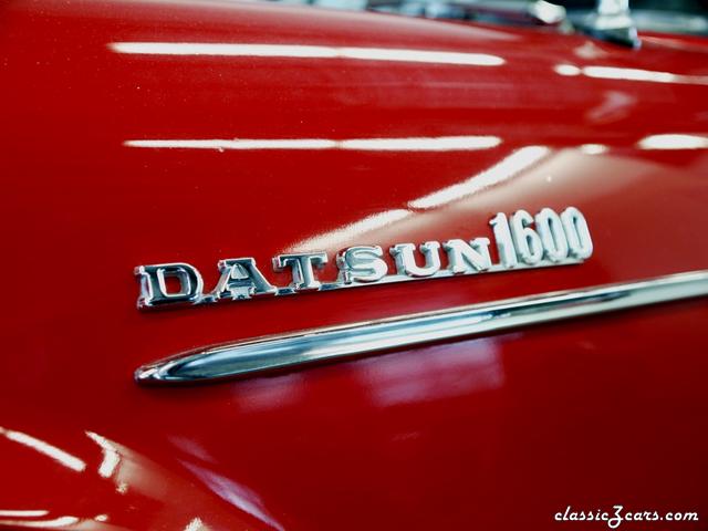 1967 Datsun 1600 Roadster 001 - Copy.JPG