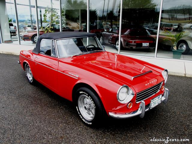 1967 Datsun 1600 Roadster 032.JPG